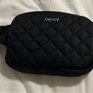 NWT DKNY black & silver quilted fanny pack